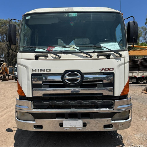 Tractoamion Hino 700 Ss1eksa