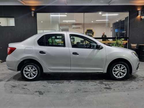 Renault Logan Life 1.0 Mt