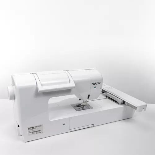 BP1530LMX, Máquina bordadora semi profesional