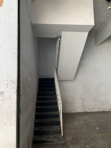 Alquiler Depósito De 1400 M2 En Balvanera, Once