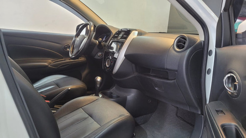 Nissan Versa Versa 1.6 16V SL CVT (Flex)