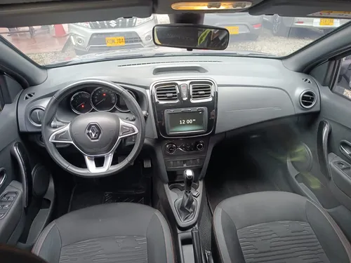 Renault Stepway 1.6 Intense Automática
