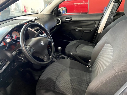 Peugeot 207 1.4 Xr 8v Flex 4p Manual 2011/2012