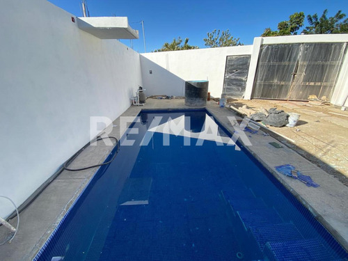 Casa En Venta En Morelos, 2 Minutos De Los Arcos De Atlatlahucan