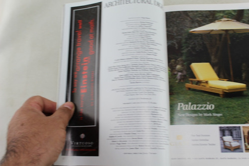 R057 Architectural Digest -- August 2000 Exotic Homes (Usado)