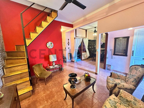 Venta Ph 5 Ambientes Con Quincho Y Terraza
