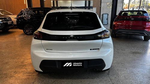 Peugeot 208 1.6 Style Tiptronic