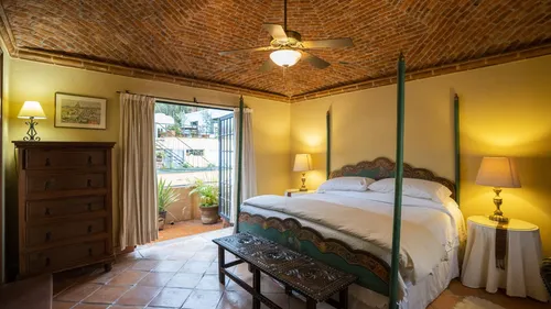 Casa En Renta Con Jardín En El Corazón Del Centro De San Miguel De Allende