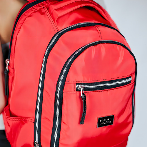 Mochila Porta Notebook Ekko Agarrate Catalina Color Rojo