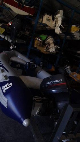 Imagen 3 de 7 de Semirrigido Nyc (autonautica) Con Motor Jhonson 40.