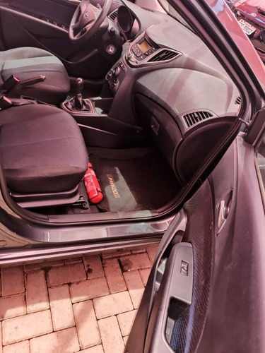 Hyundai Hb20 1.6 Comfort Plus 16v Flex 4p Manual