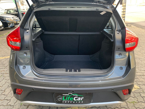 Imagem 7 de 14 de Chery Tiggo 2 2 Look 1.5 16v Flex Mec. 5p 2021 Prata 202...