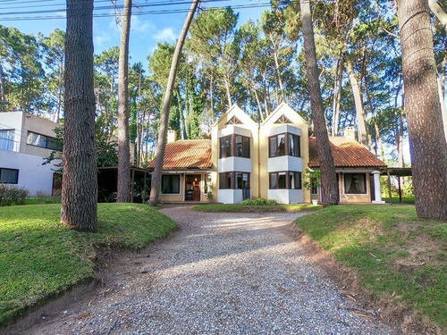Casa 3 Dormitorios En Solanas Country, Punta Ballena