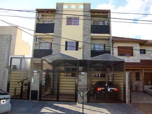 Departamento En  Alquiler 3 Amb. - Ramos Mejia 