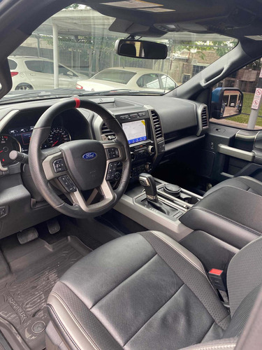 Ford F-150 Raptor V6