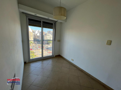 Excelente 2 Ambientes, Piso Alto, Súper Luminoso, Increíble Vista!!