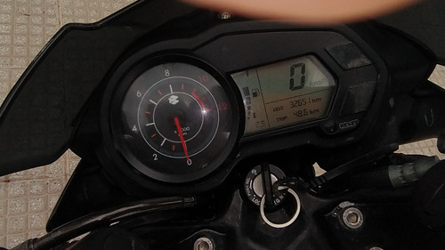 Bajaj Rouser 135 Modelo 2015