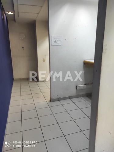 Edificio En Venta Satélite, Excelente Ubicación