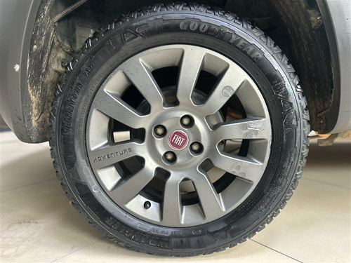 Fiat Palio Adventure 1.8 Locker Flex 5p