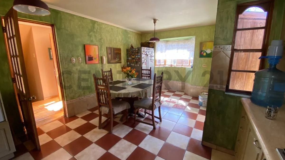 Imagen 5 de 25 de Se Vende Hermosa Casa 5d 3 B En Jardines Del Sur