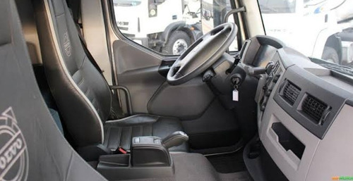 Volvo Vm 330