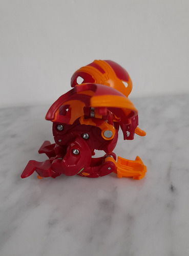 Figura Bakugan Dragón Rojo Spin Master 4 Cm (Usado)