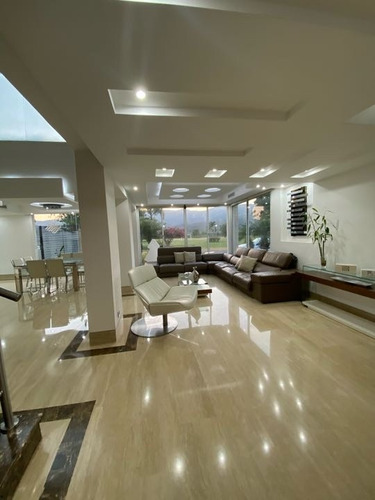 Imagen 5 de 14 de Venta Exclusiva Casa En Guataparo Valencia
