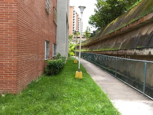 Imagen 23 de 28 de Apartamento Venta En Urb Miravila Mls 23-3262