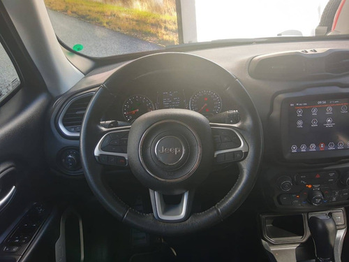 Imagem 9 de 10 de Jeep Renegade 1.8 16v Flex Longitude 4p Automático