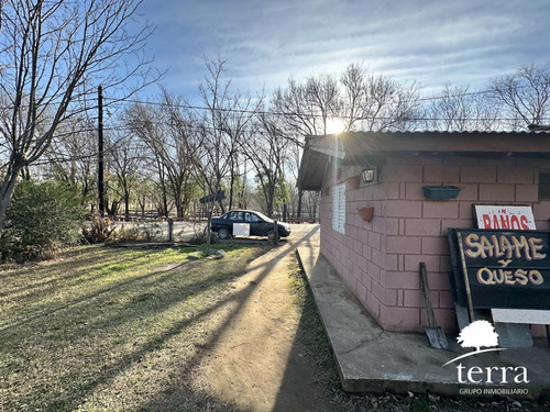 Complejo De 8 Monoambientes Más Un Local Comercial En La Costanera Del Río Los Reartes.