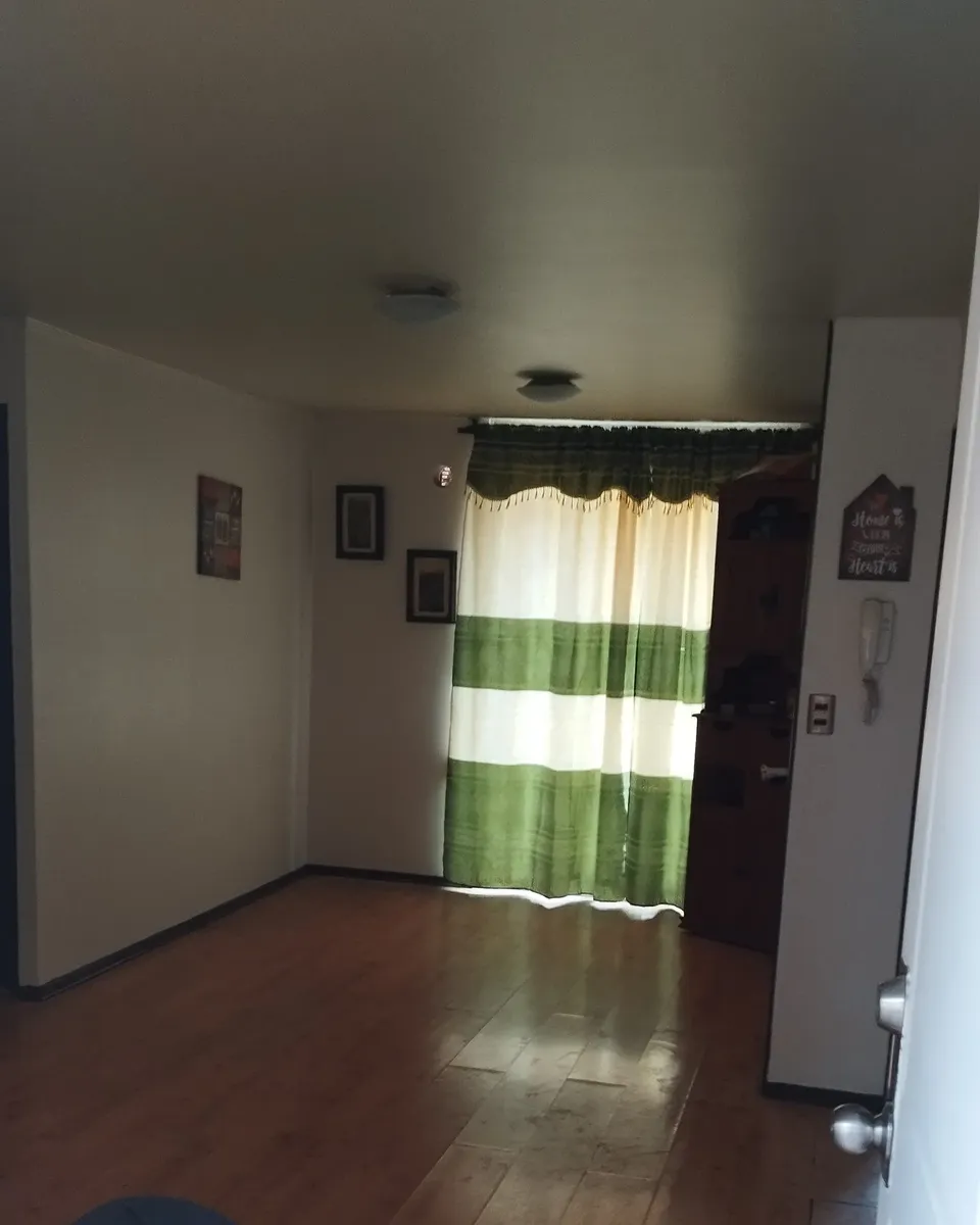 Imagen 1 de 5 de Se Arrienda : Dpto En Condominio Juana Ross