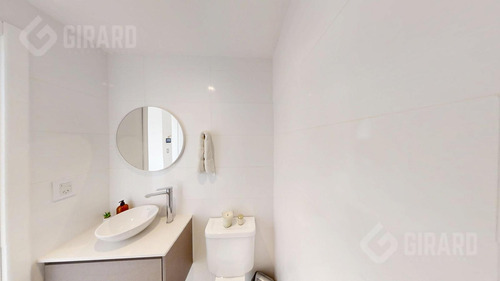 Departamento A Estrenar En Venta De 2 Amb En Zona Plaza Mitre, Cochera Y Baulera