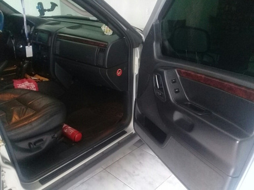 Jeep Grand Cherokee 2004 4.7 Limited 5p