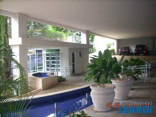 Imagem 10 de 15 de Apartamento - Panamby - Sp - 242854