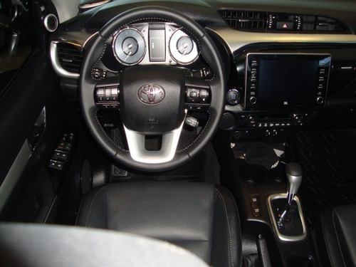 Toyota Hilux 2.8 Cd Srx 177cv 4x2 At
