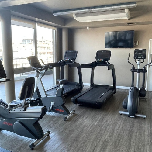 Departamento En Alquiler Con Cochera En Star Tower,olivos
