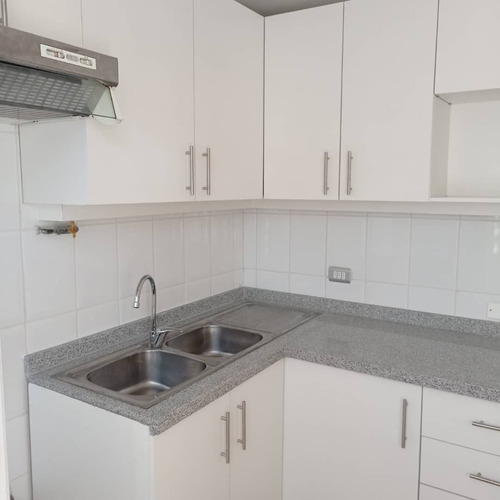 Imagen 12 de 13 de Departamento Recién Remodelado!