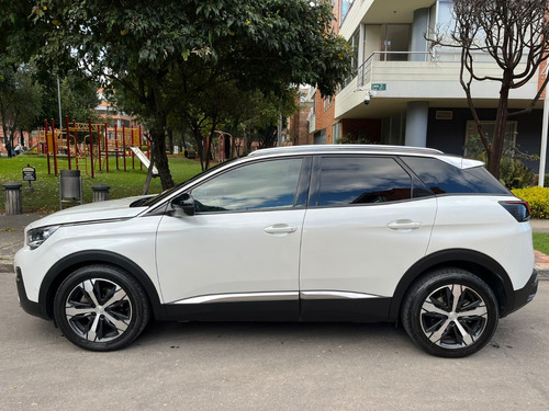 Peugeot 3008 1.6 Allure