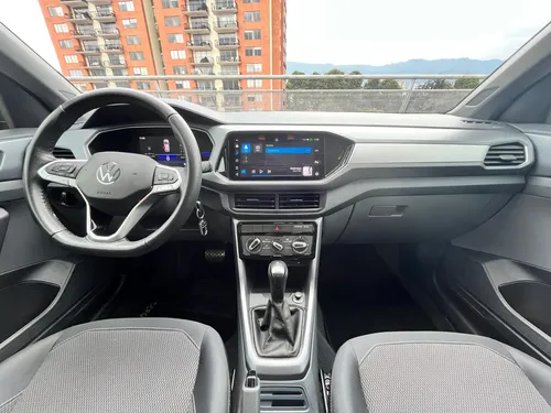 Volkswagen T-Cross 1.0T Trendline Automatica