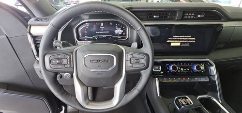 GMC Sierra 6.2 V8 Denali
