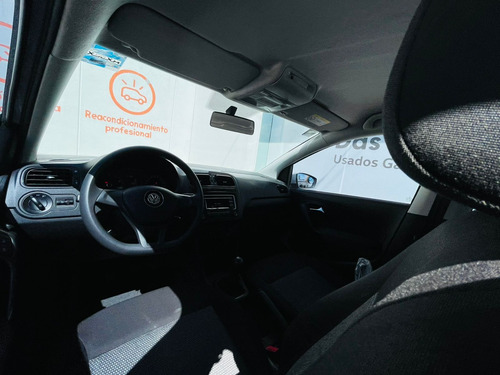 Imagen 7 de 12 de Volkswagen Polo 2019