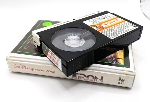 Tron Pelicula Formato Beta 1982 Walt Disney Muy Rara (Usado)