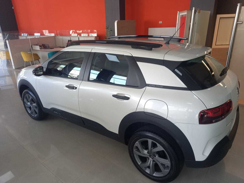 Imagen 13 de 15 de Citroën C4 Feel Pack Plus Eat6