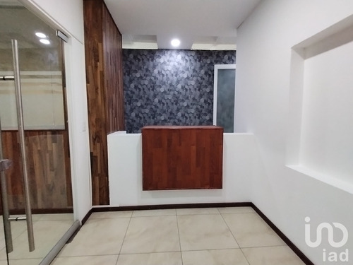 Renta Oficina 1 Ambiente El Dorado 1a Sección