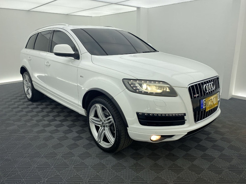 Imagen 2 de 25 de Audi Q7 Tfsi 3.0 Turbo Cargada