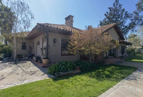 Se Vende Propiedad Centro En Comuna De Isla De Maipo