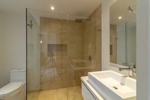 Casa En Arriendo/venta En Cristales. Cod A6433