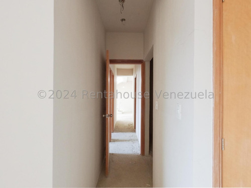 Milagros Inmuebles Apartamento Venta Barquisimeto Lara Triangulo Del Este Economica Residencial Economico Código Inmobiliaria Rent-a-house 24-24591