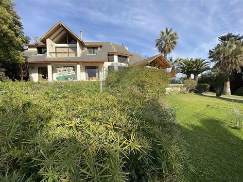 Imagen 1 de 30 de Casa En Venta De 3 Dorm. En Coquimbo, Aislada Con Piscina