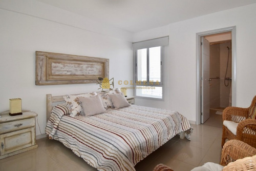 Apartamento En La Brava De 3 Baños, 3 Dormitorios, Kit, Lavadero, Living Comedor, Office, Baño De Servicio, 2 Suites. Consulte!!!!!!!- Ref: 2012